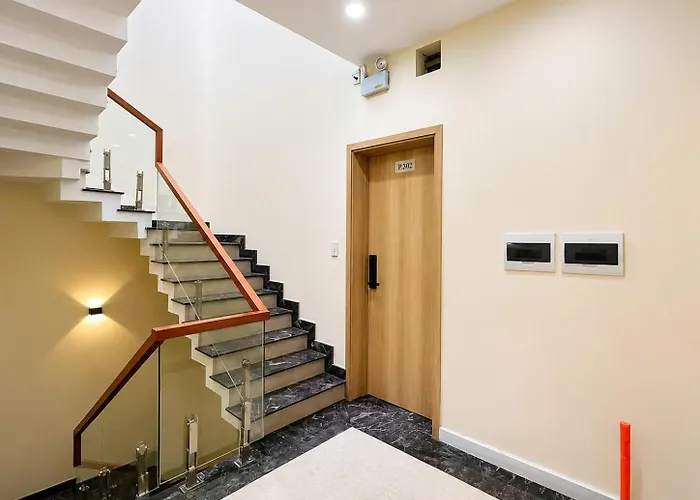 Ngọ House